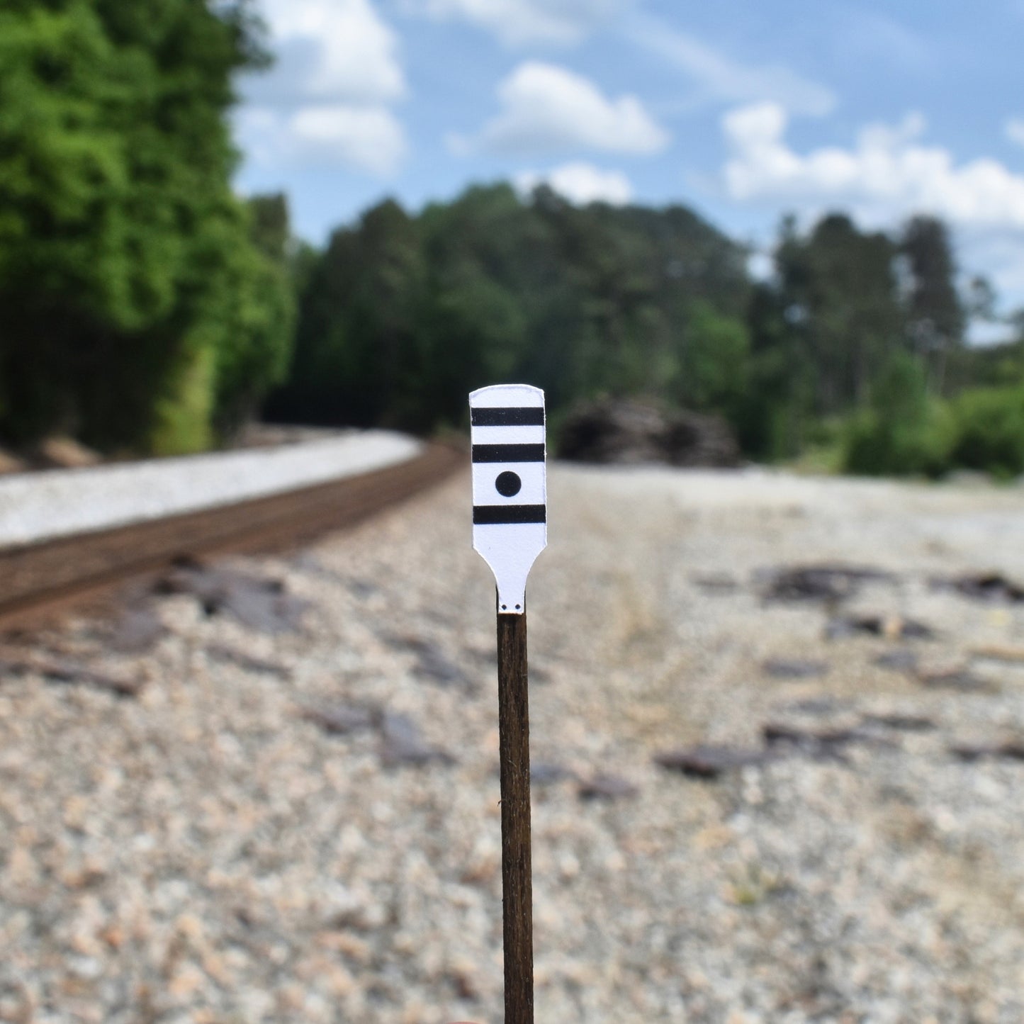 HO Scale - Southern Railway Whistle Post - 4 Pack