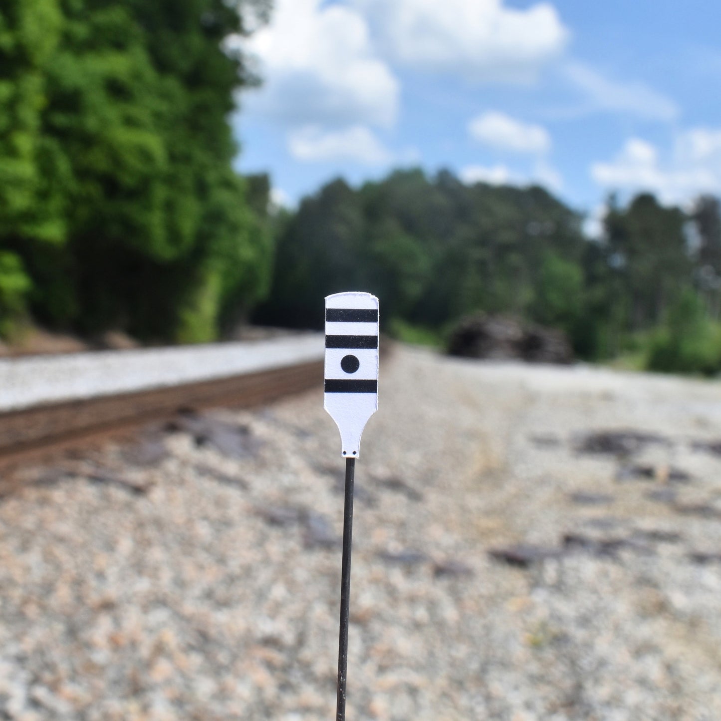 HO Scale - Southern Railway Whistle Post - 4 Pack